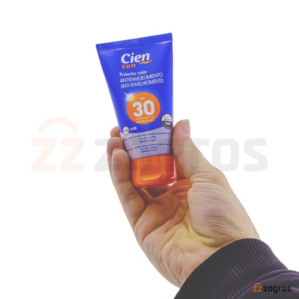 کرم ضد آفتاب ضد پیری Cien حاوی Spf30 بی رنگ مناسب پوست حساس و رنگ روشن 75 میل