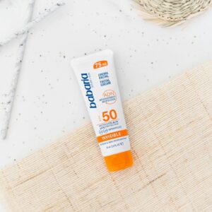کرم ضدآفتاب باباریا +spf50 مدل Antipolucion حاوی عصاره آلوئه ورا 75 میل
