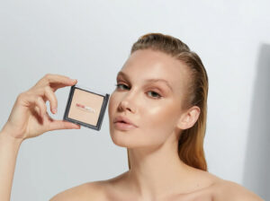 پنکک نیوول مناسب انواع پوست 7 گرم